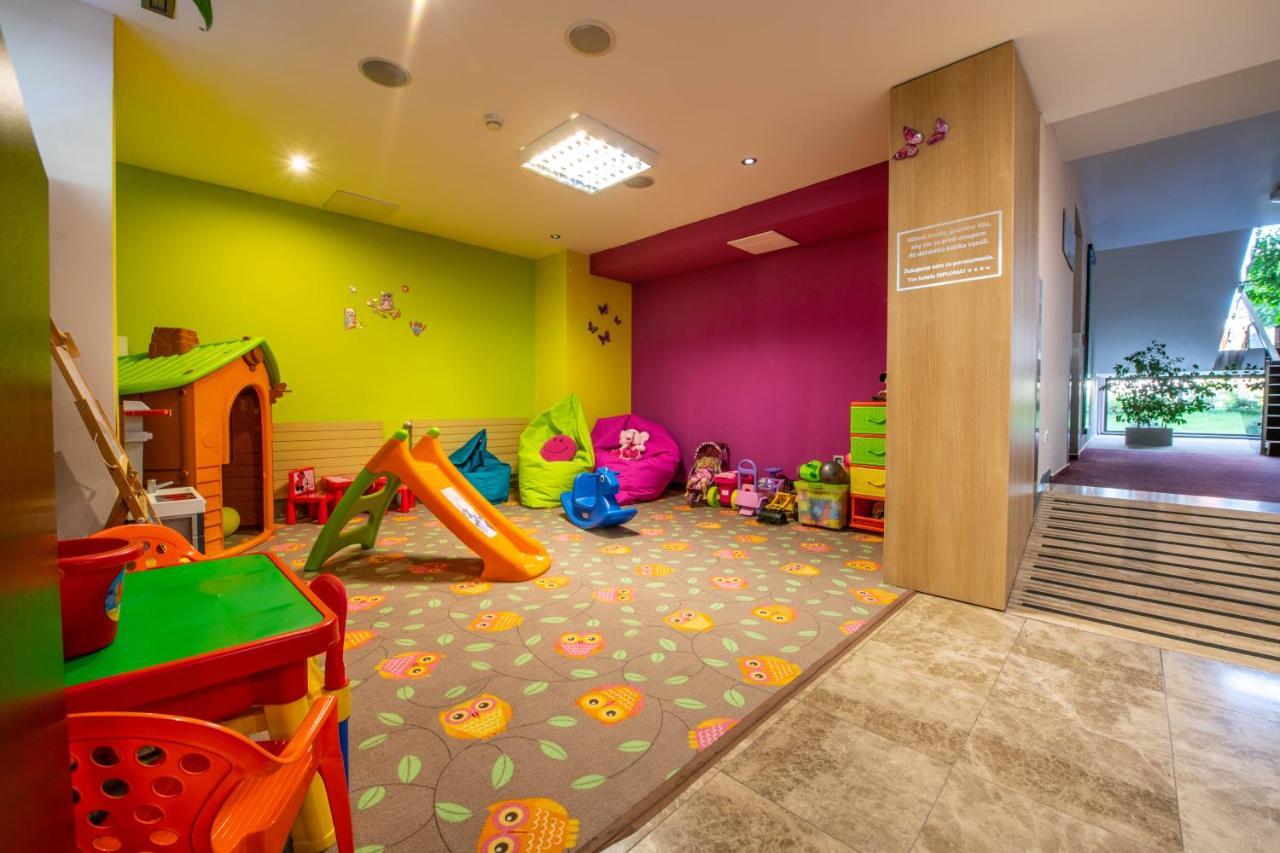 Wellness Hotel Diplomat ราเอตสเก เตปลิตเซ ภายนอก รูปภาพ